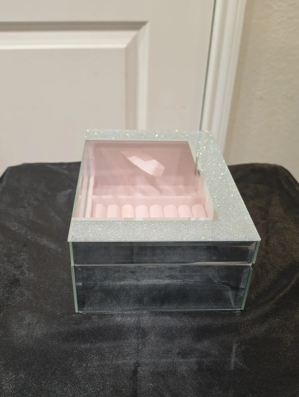 At Home Silver Glitter Mirrored Decorative Jewelry Organizer
